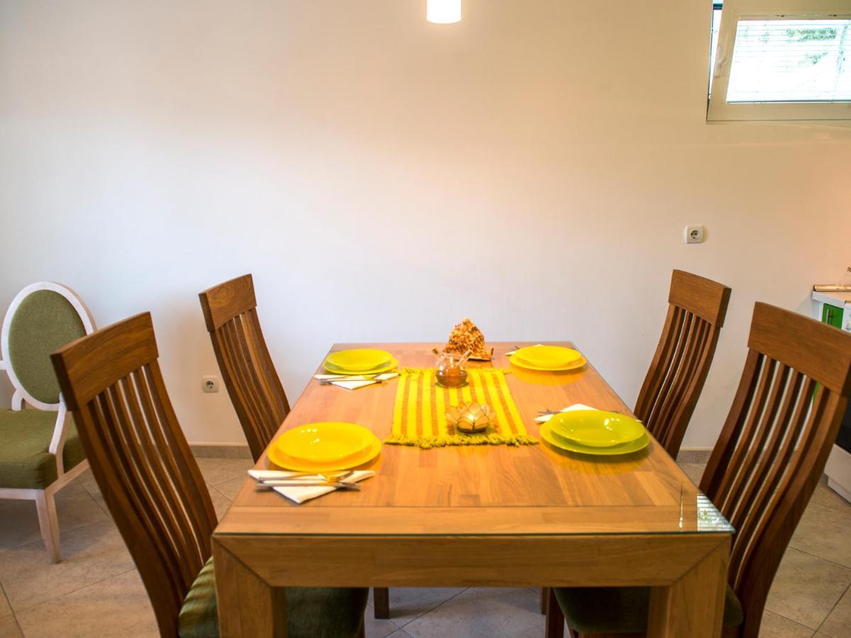 Green Home Apartments Котор Экстерьер фото